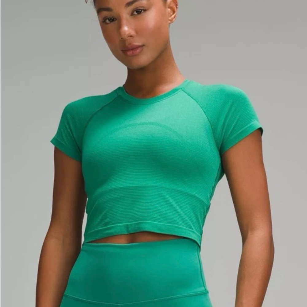 UGC Swiftly Tech cropped shirt